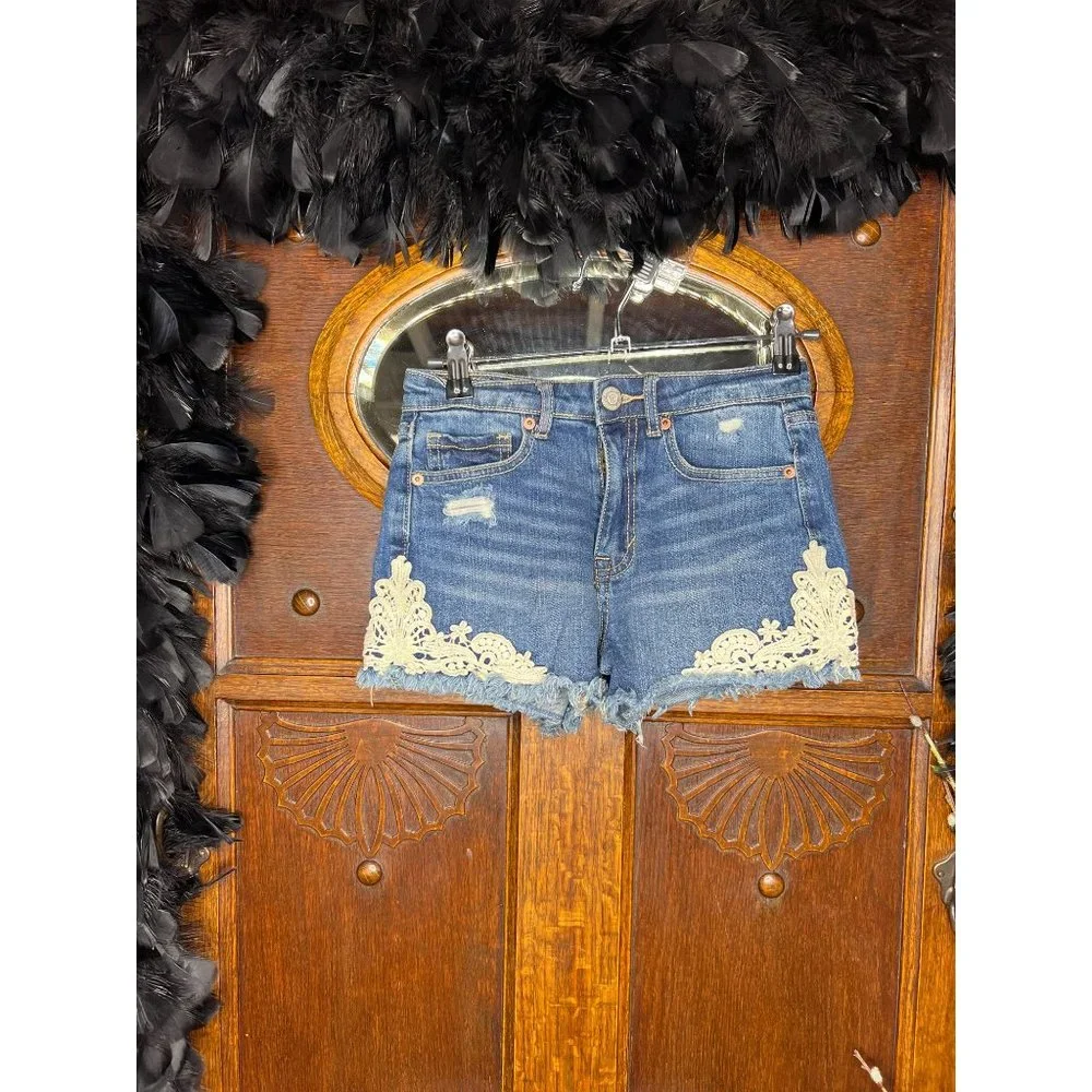 High Waisted Short by Aeropostale. Features distressed details and lace appliqué - Picture 11 of 12